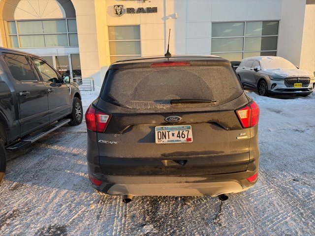Used 2019 Ford Escape SE image 5