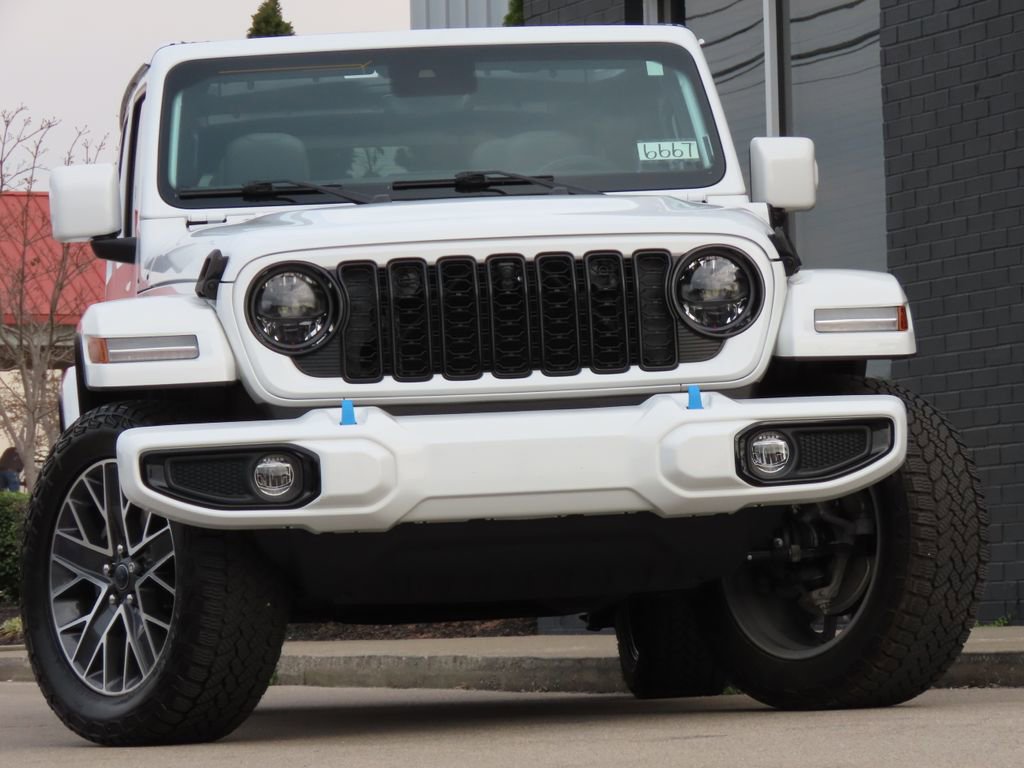 Used 2024 Jeep Wrangler High Altitude image 5