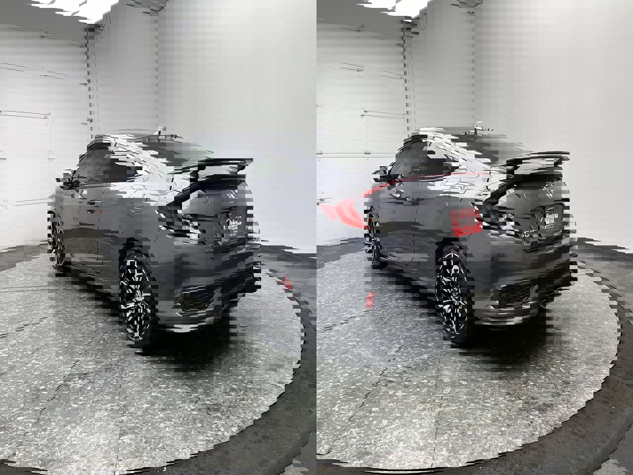 Used 2018 Honda Civic Si image 2