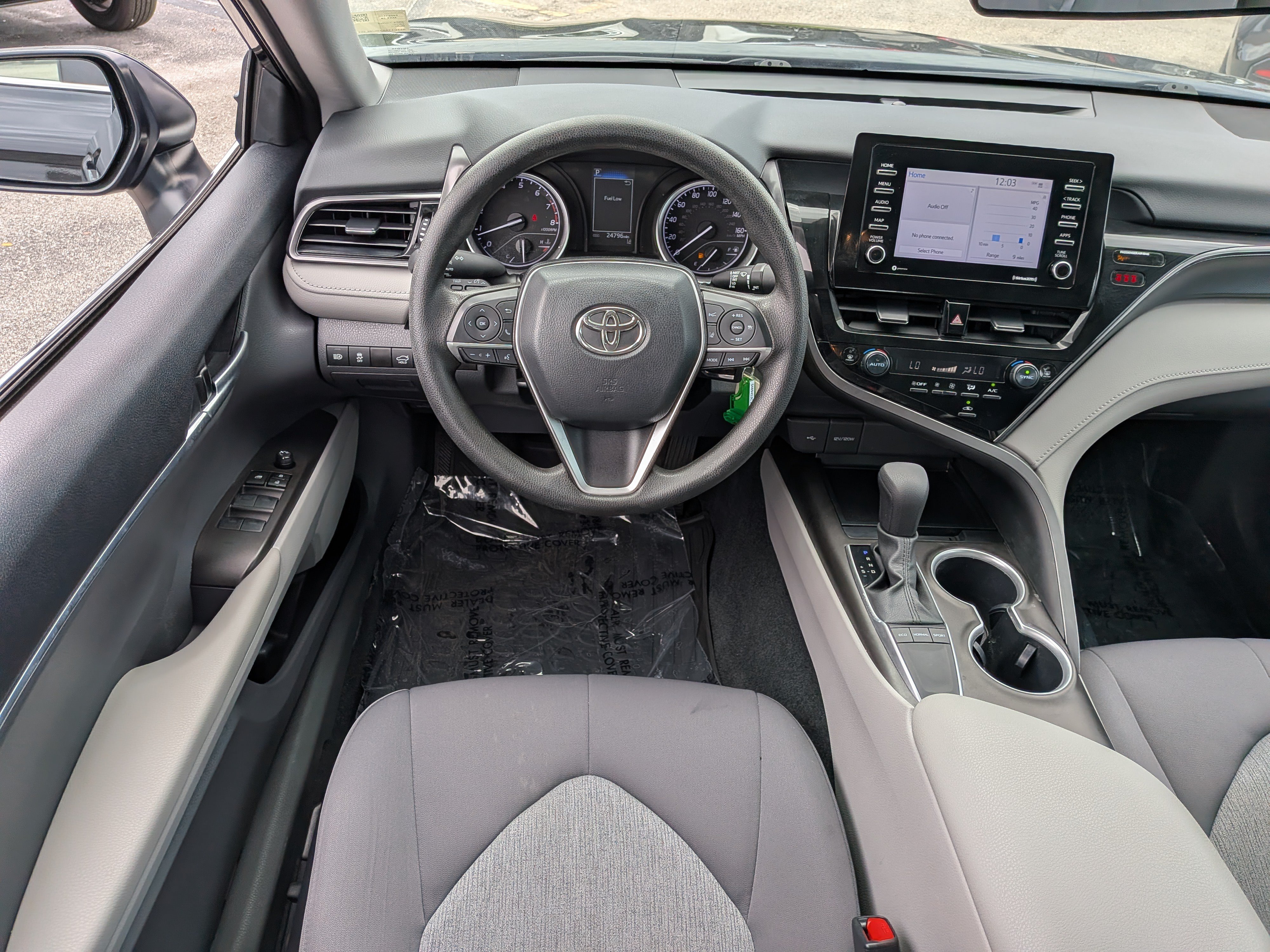 Used 2024 Toyota Camry LE FWD image 15
