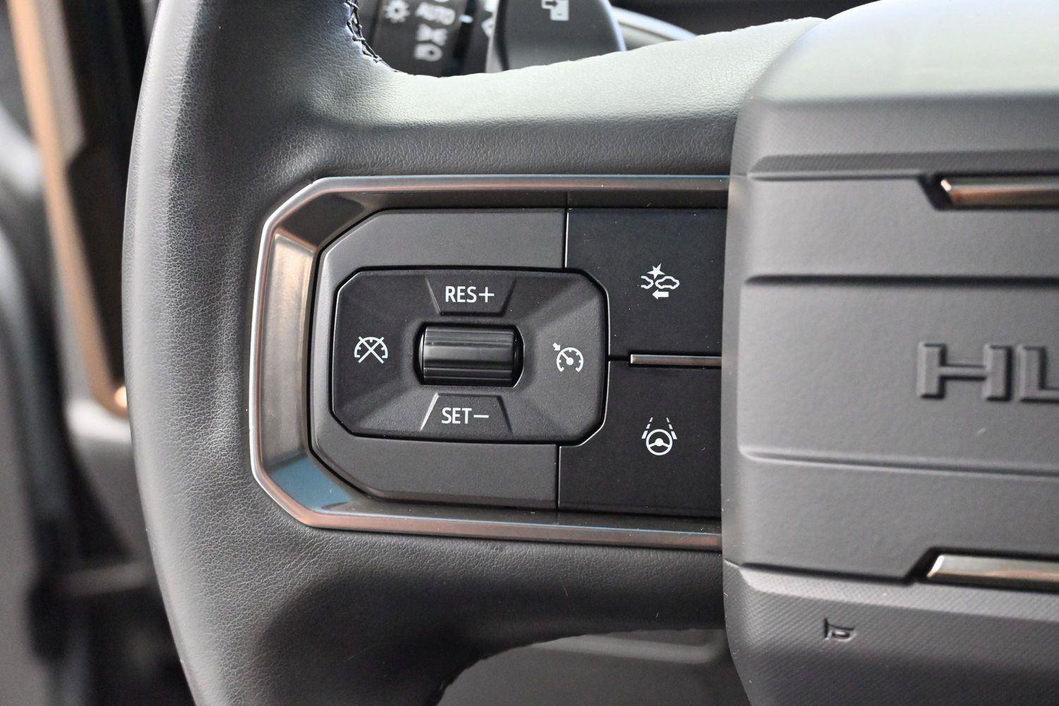 Used 2024 GMC Hummer EV 3X AWD/4WD image 20