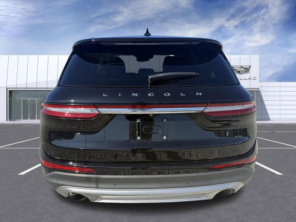 Used 2023 Lincoln Corsair Reserve w/ Equipment Group 201A image 12