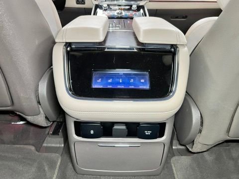 Used 2023 Lincoln Navigator Reserve AWD/4WD image 23