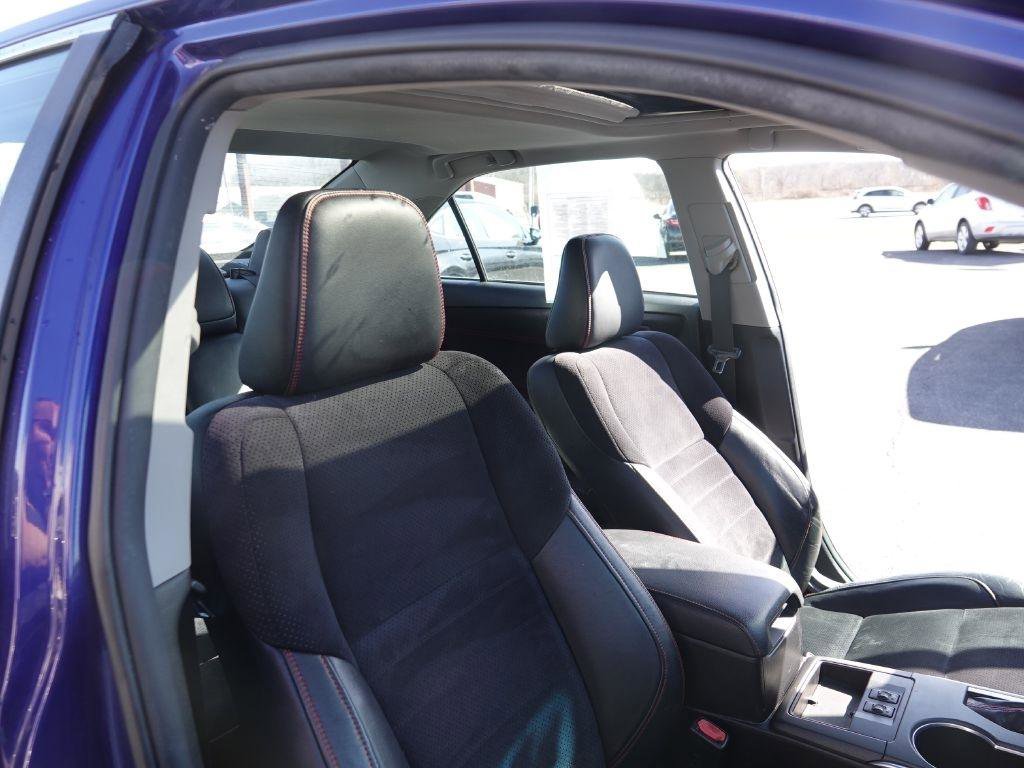 Used 2015 Toyota Camry XSE w/ Moonroof Package image 33