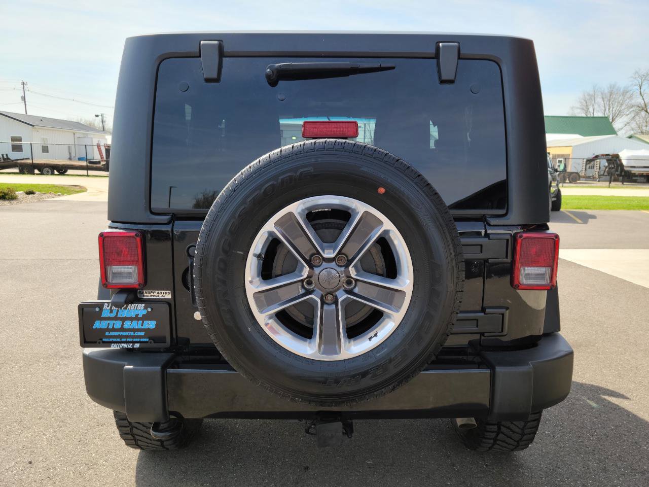 Used 2017 Jeep Wrangler Sport image 5