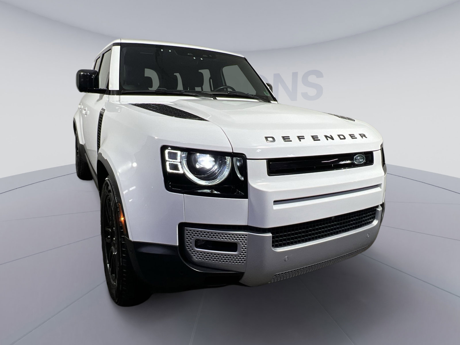 Used 2024 Land Rover Defender 110 S image 10