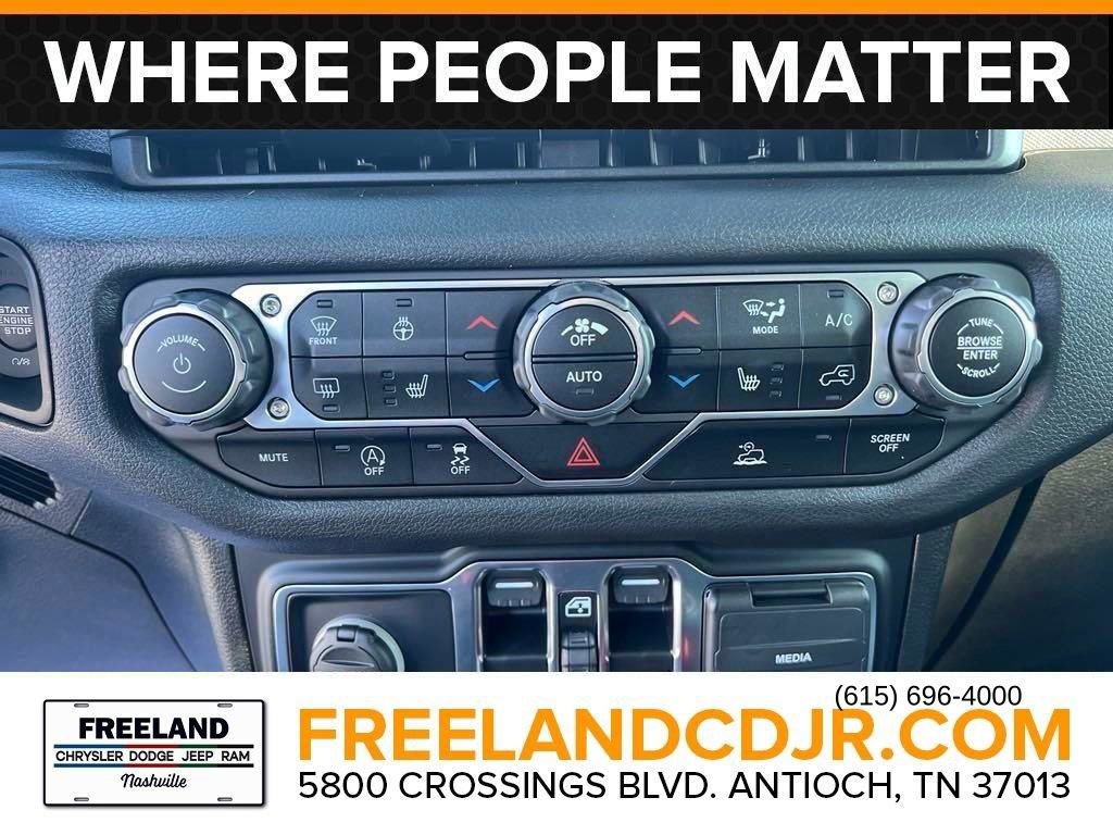 New 2024 Jeep Gladiator Sport w/ Dual Top Group image 25