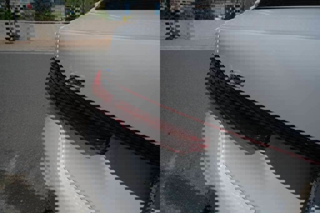 Used 2021 BMW 750i xDrive w/ M Sport Package image 8