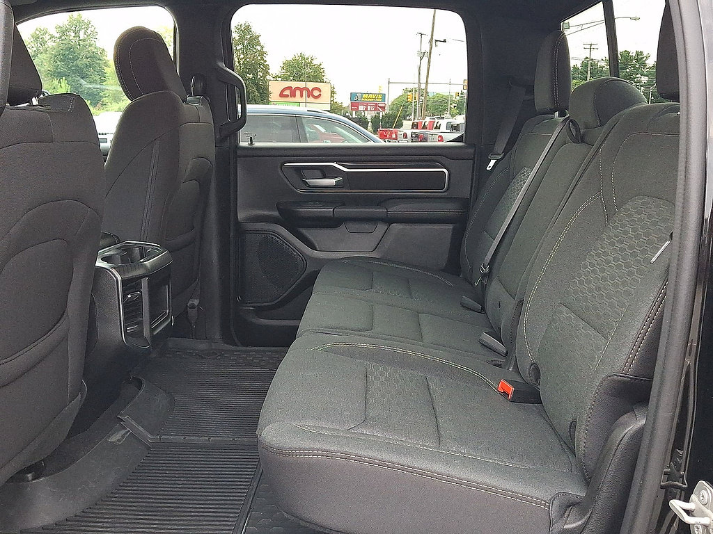 Used 2025 RAM 1500 Big Horn AWD/4WD image 26