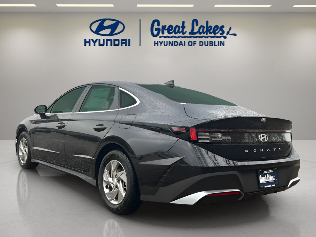 Used 2026 Hyundai Sonata SE FWD image 3