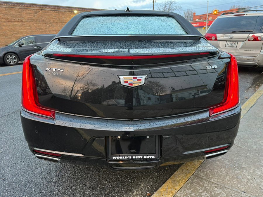 Used 2019 Cadillac XTS Luxury image 5