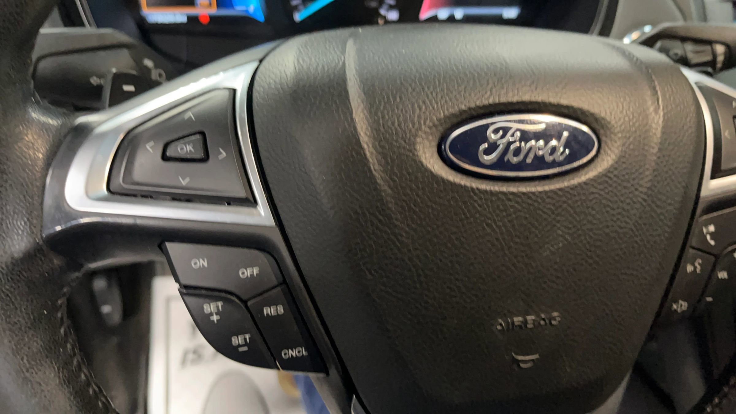 Used 2018 Ford Fusion SE w/ Equipment Group 201A image 32