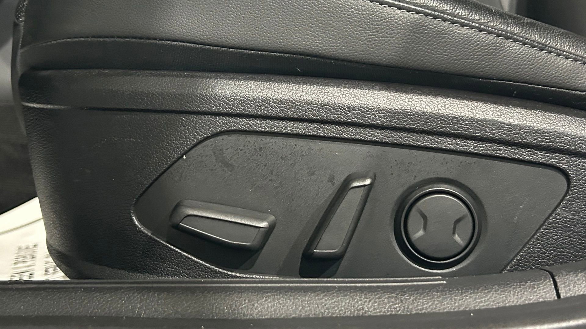 Used 2020 Hyundai Sonata Limited FWD image 40