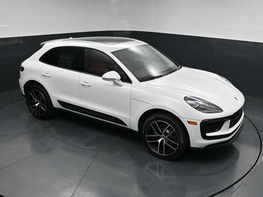 New 2026 Porsche Macan AWD/4WD image 20