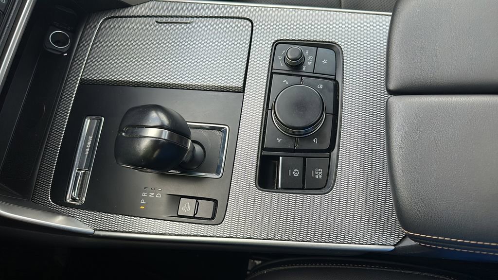 Used 2024 MAZDA CX-90 3.3 Turbo w/ Premium Package image 15