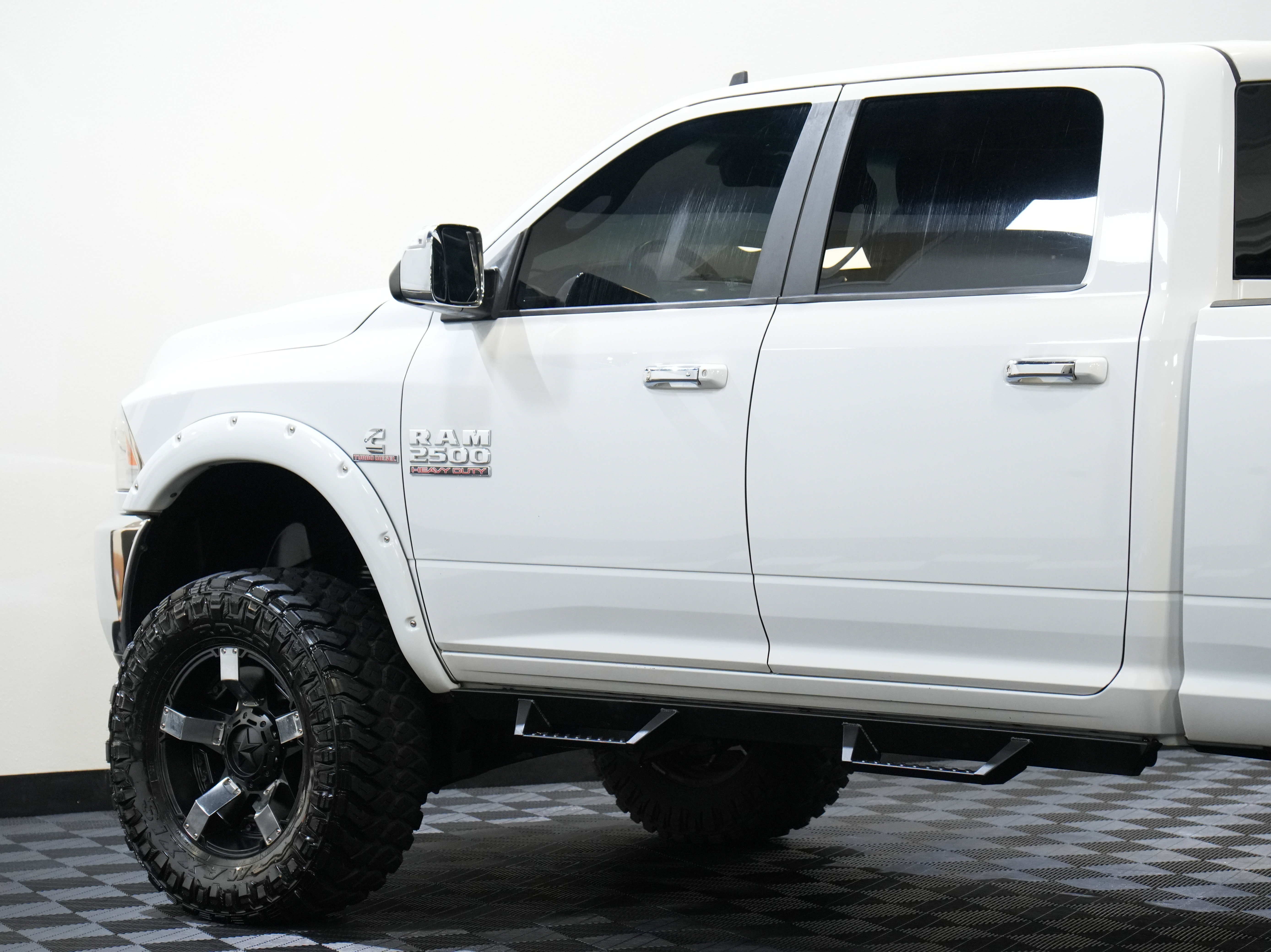 Used 2015 RAM 2500 Laramie w/ Convenience Group image 18