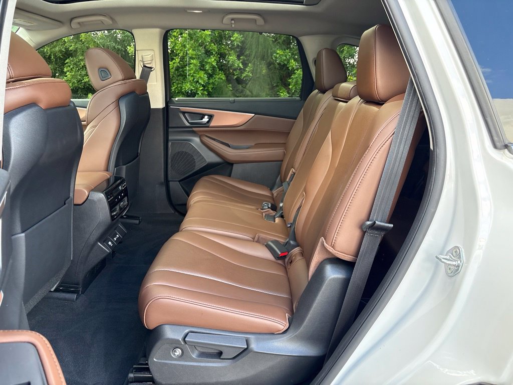 Used 2023 Acura MDX w/ Technology Package FWD image 19