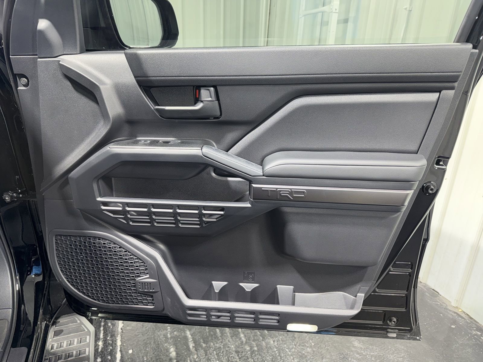 Used 2026 Toyota 4Runner TRD Off-Road Premium AWD/4WD image 12