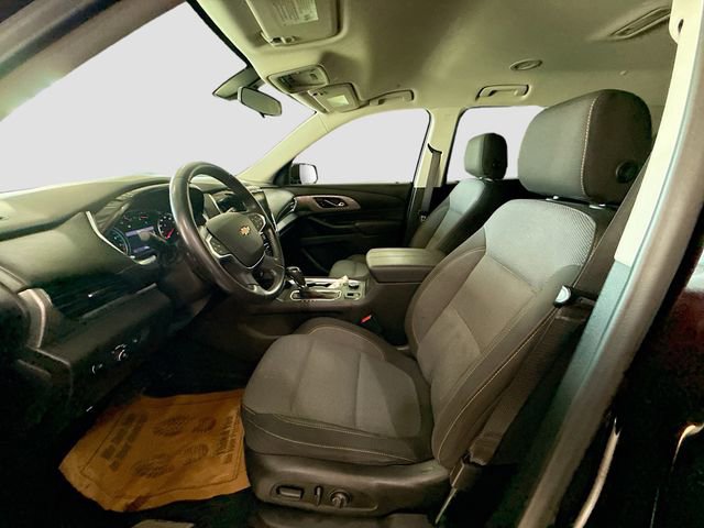 Used 2020 Chevrolet Traverse LT image 21
