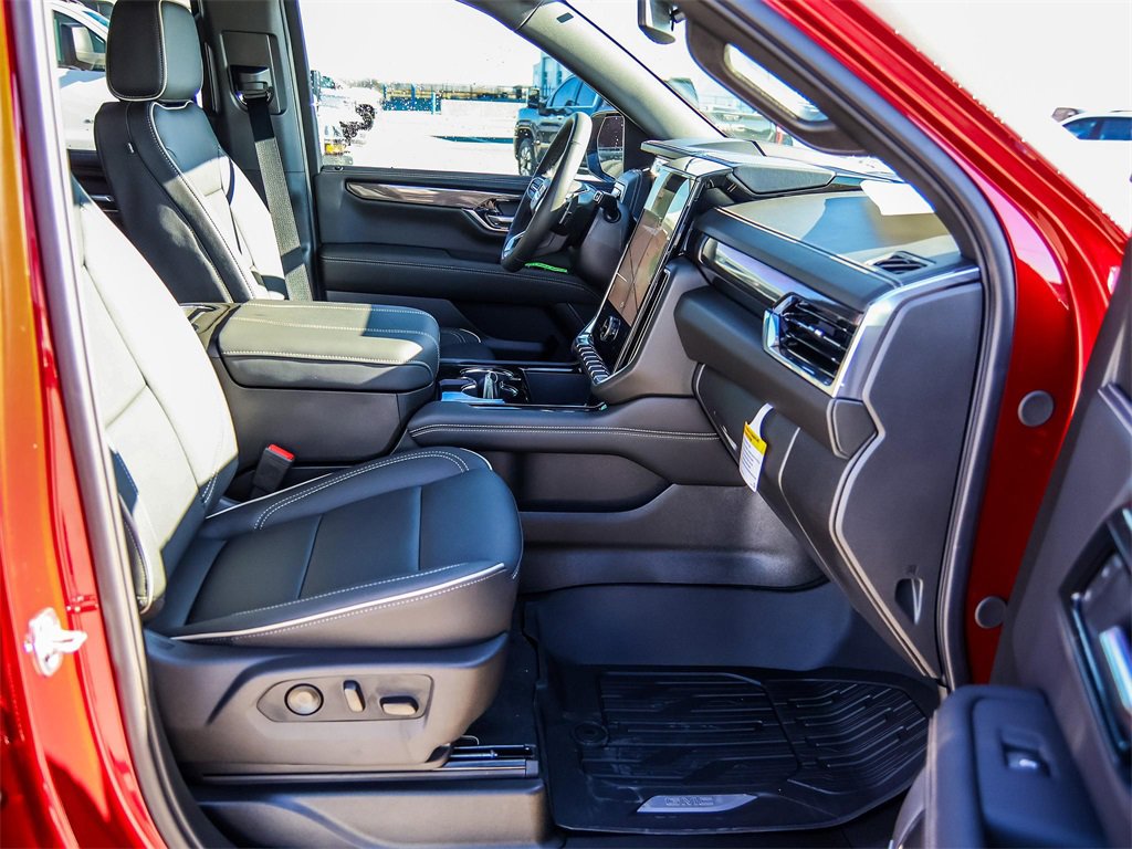 New 2026 GMC Yukon XL Elevation w/ LPO, Floor Liner Package image 15