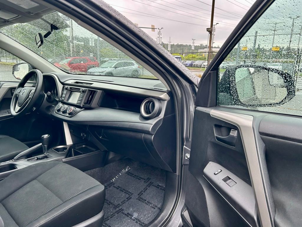 Certified 2016 Toyota RAV4 LE AWD/4WD image 15