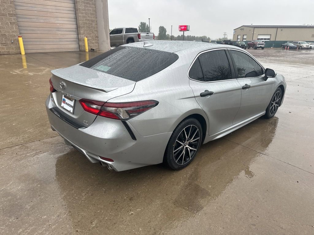 Used 2021 Toyota Camry SE w/ Cold Weather Package AWD/4WD image 34