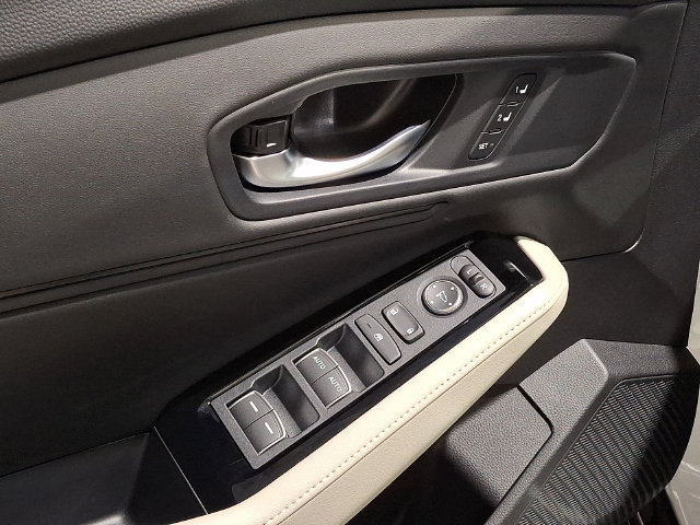 New 2026 Honda Accord Touring image 9