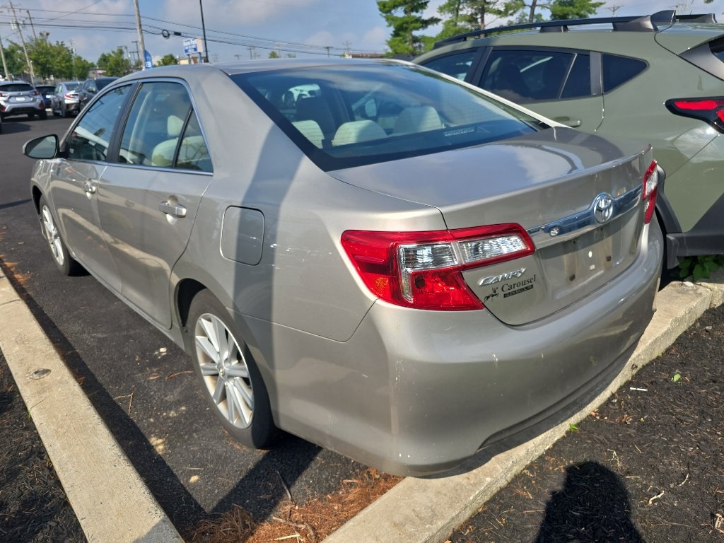 Used 2013 Toyota Camry XLE FWD image 4