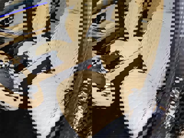 Used 2024 Mercedes-Benz S 63 AMG S image 16