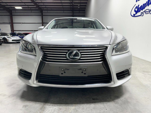 Used 2015 Lexus LS 460 L image 6