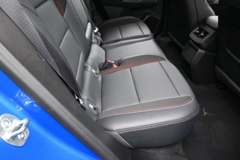 Used 2026 Chevrolet Equinox EV RS FWD image 45