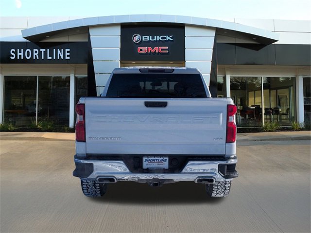 Used 2023 Chevrolet Silverado 1500 LTZ w/ LTZ Convenience Package II image 3