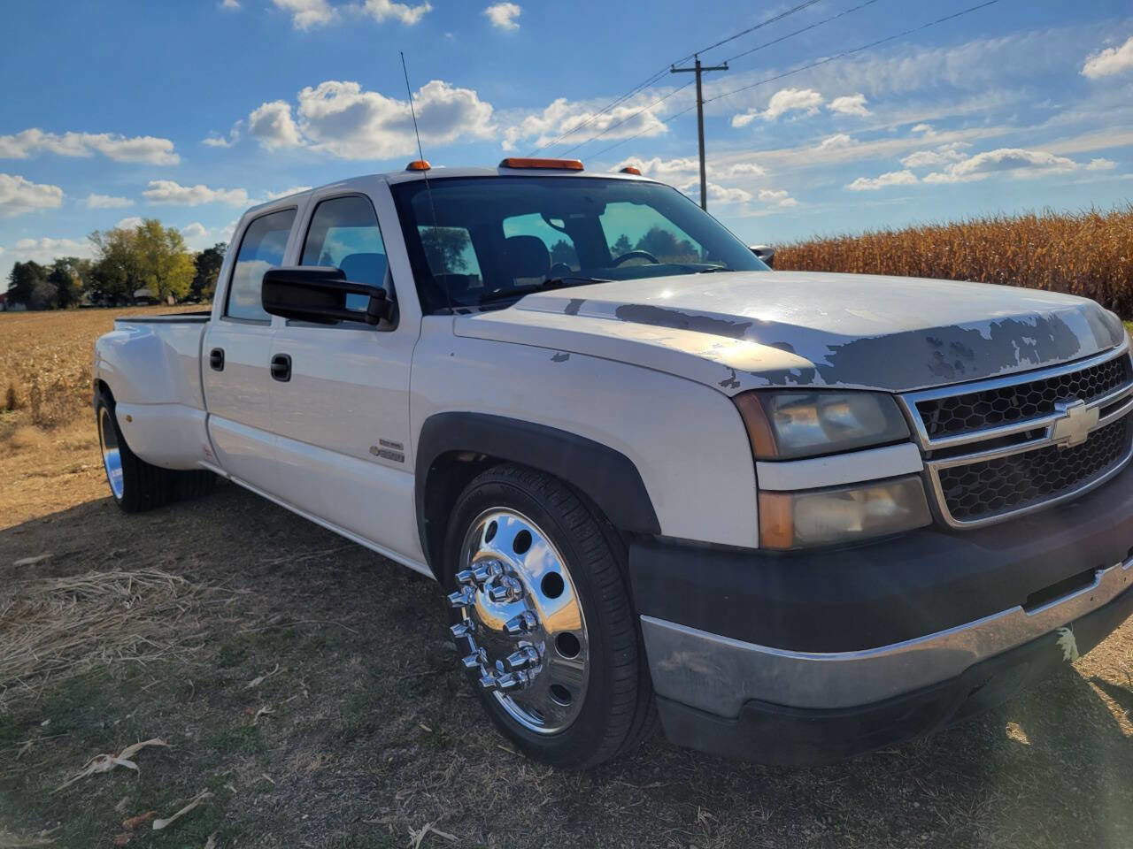 Used 2007 Chevrolet Silverado 3500 2WD Crew Cab w/ Heavy-Duty Power Package image 24
