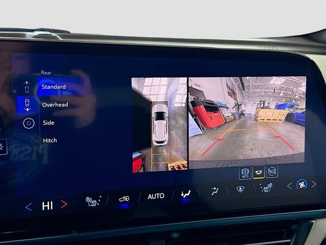 New 2026 Chevrolet Equinox EV LT AWD/4WD image 15