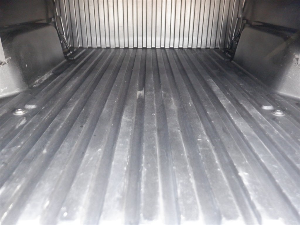 Used 2022 Toyota Tacoma SR image 8