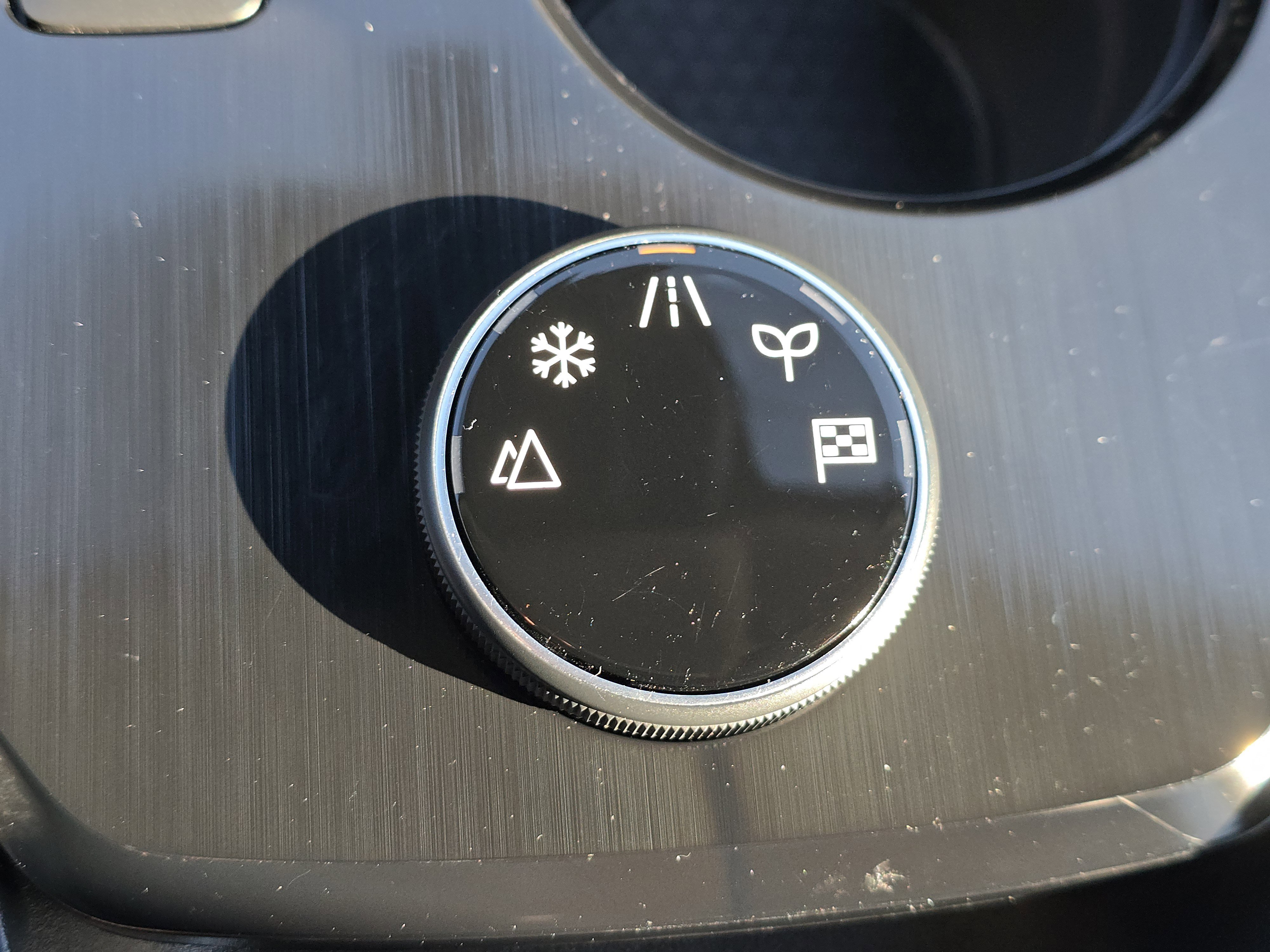 Used 2024 Nissan Rogue SV image 24