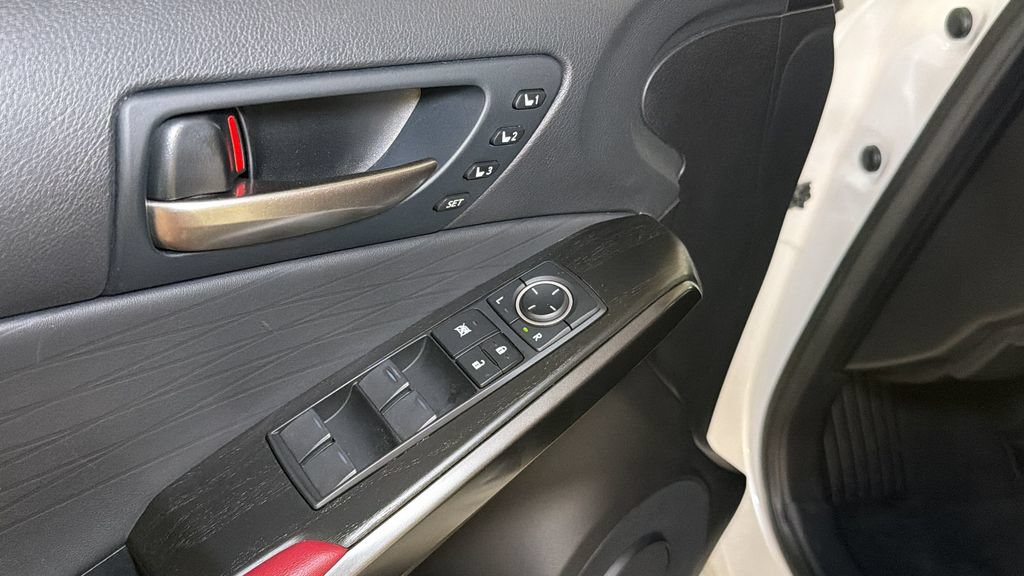 Used 2022 Lexus IS 300 AWD w/ Premium Package image 17