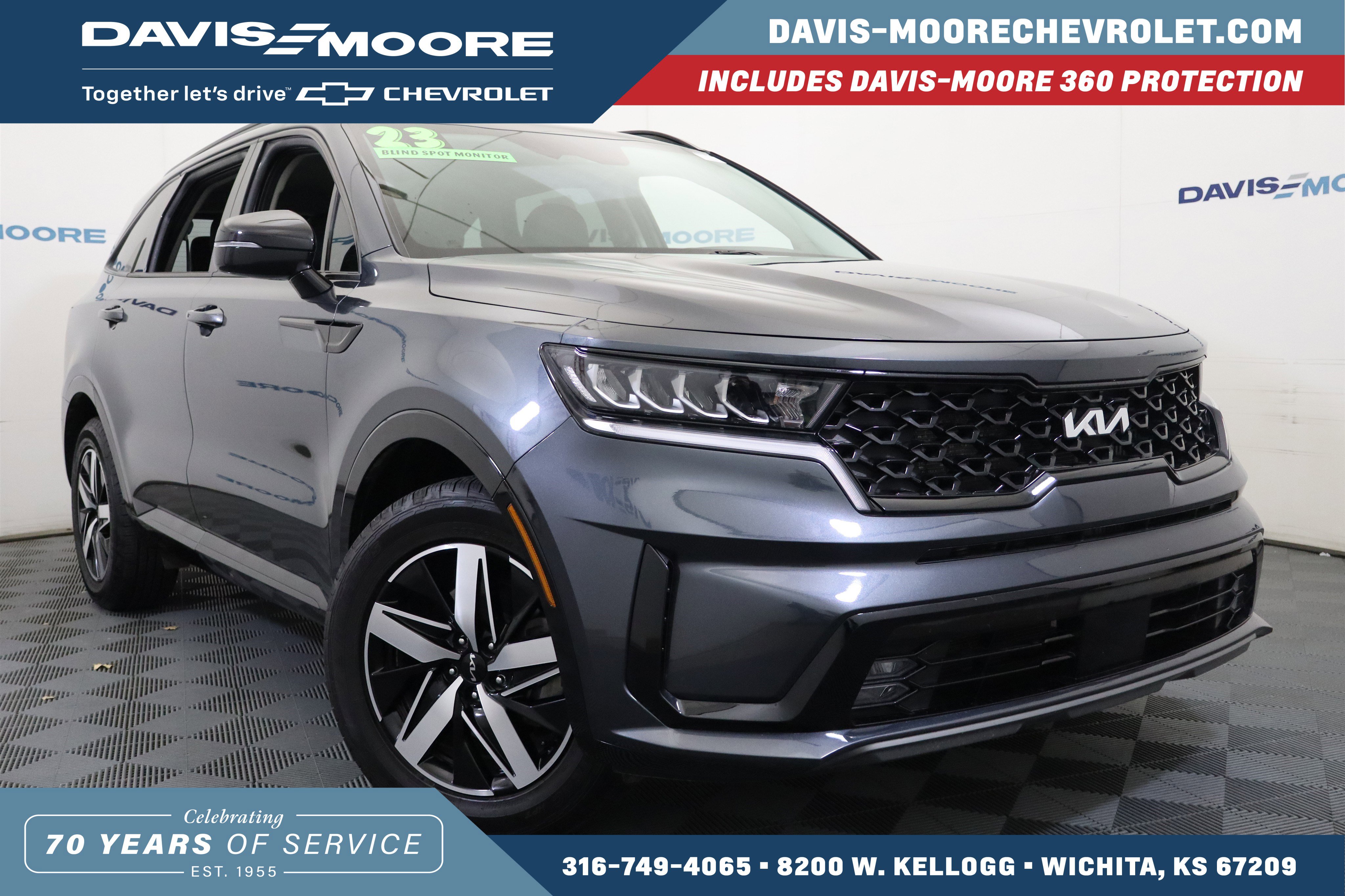 Used 2023 Kia Sorento EX image 1