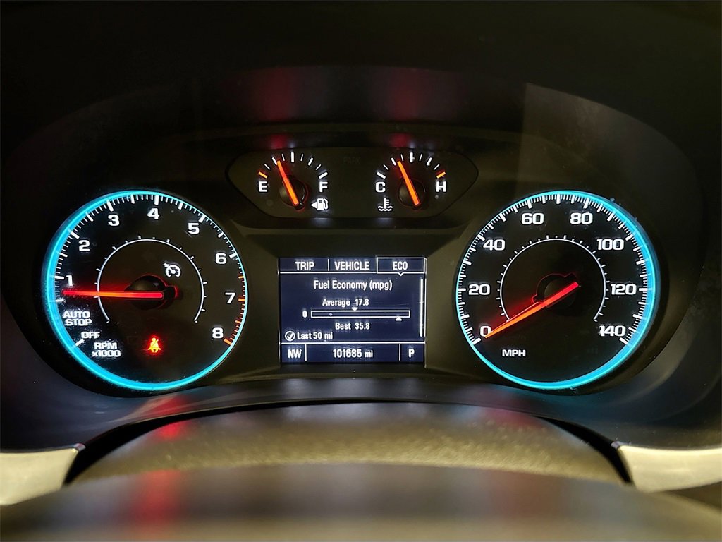 Used 2021 Chevrolet Traverse LS image 11