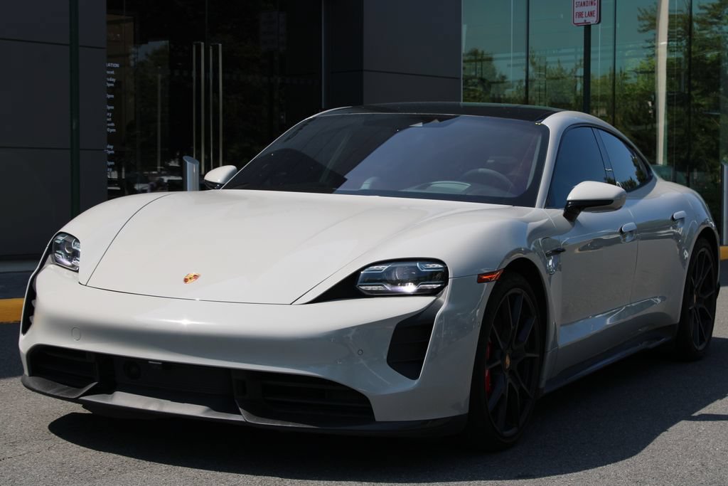 Used 2023 Porsche Taycan GTS AWD/4WD image 2