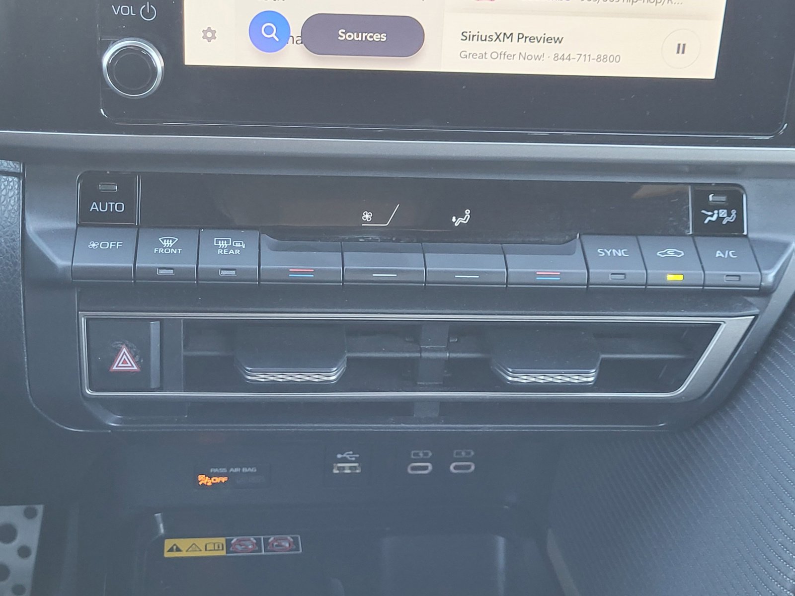 Certified 2025 Toyota Camry SE image 28