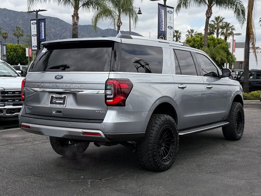 Used 2022 Ford Expedition Max Limited image 8