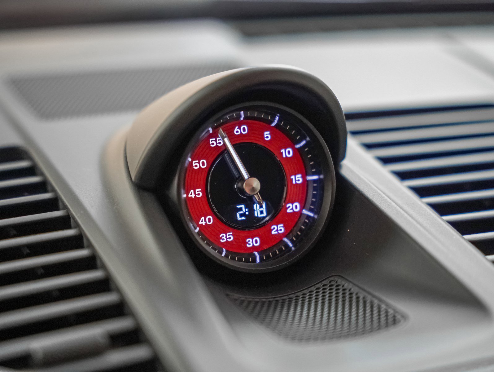 Certified 2025 Porsche 911 Carrera T image 22