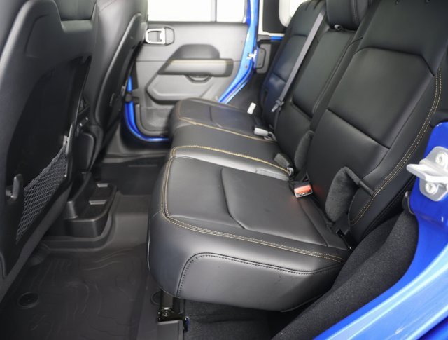 New 2025 Jeep Wrangler Unlimited Rubicon 392 image 10