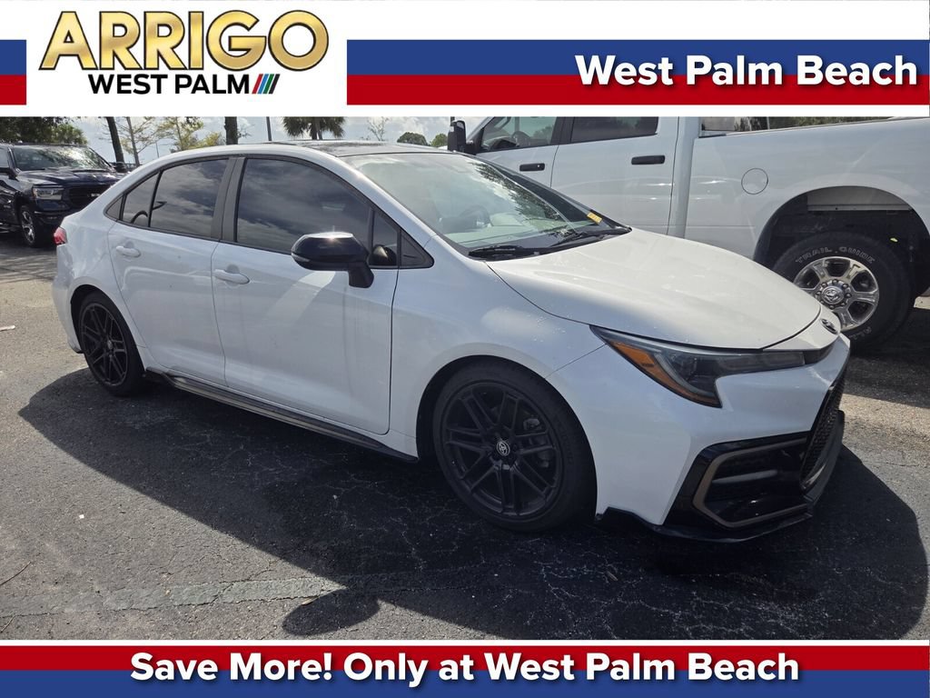 Used 2021 Toyota Corolla SE FWD image 1