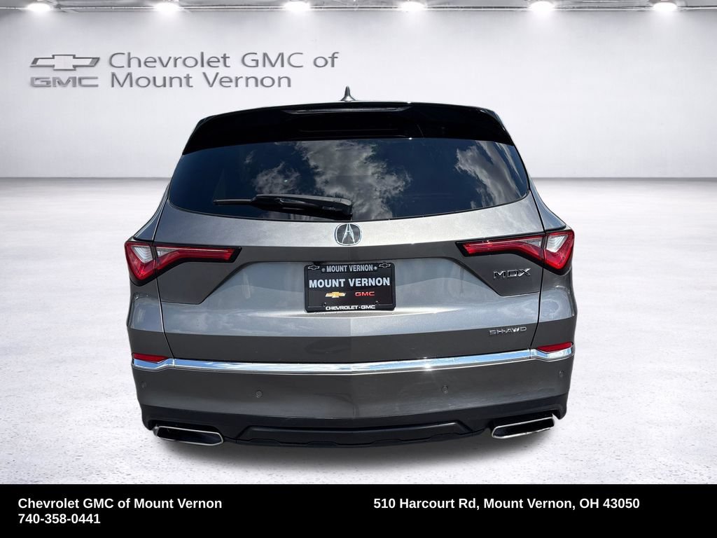 Used 2024 Acura MDX SH-AWD w/ Technology Package image 4