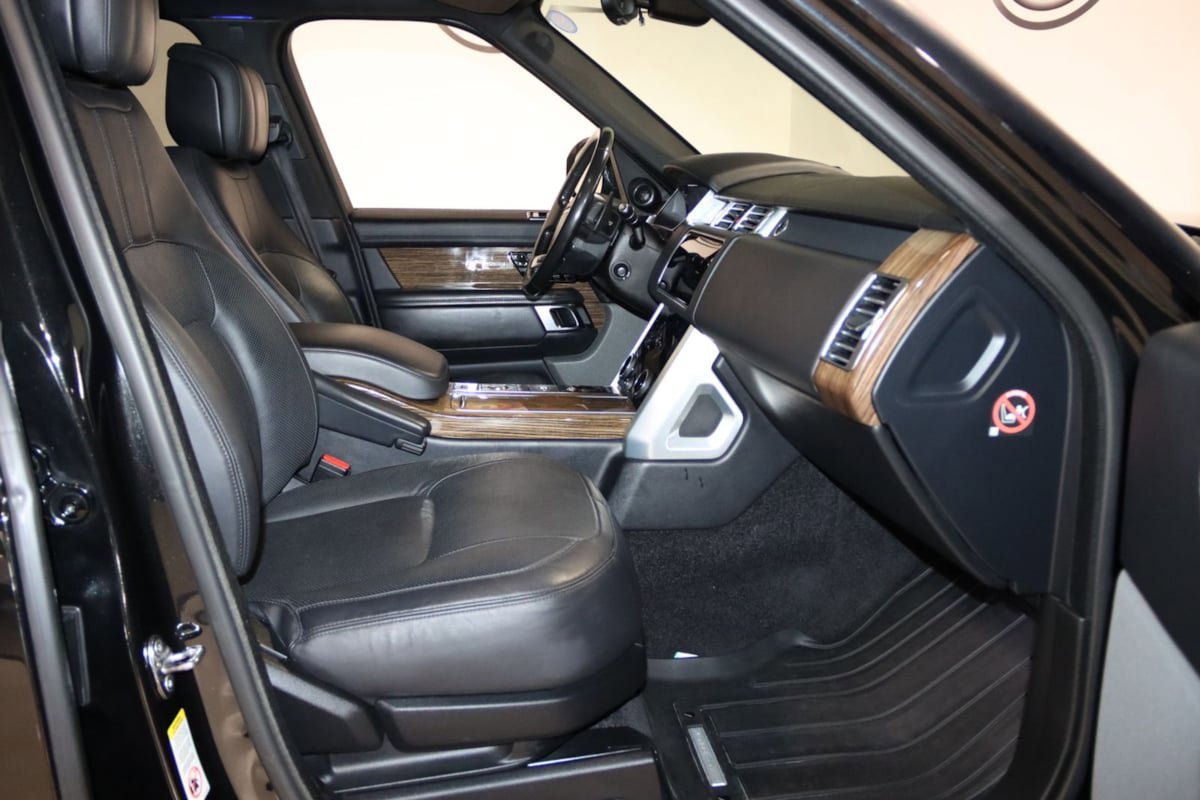 Used 2018 Land Rover Range Rover Supercharged AWD/4WD image 54
