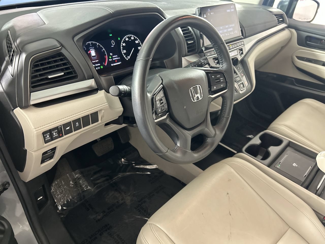 Used 2025 Honda Odyssey EX-L image 13