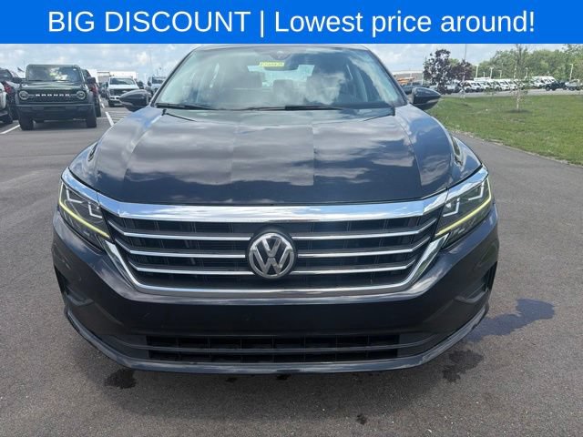 Used 2022 Volkswagen Passat 2.0T SE FWD image 3