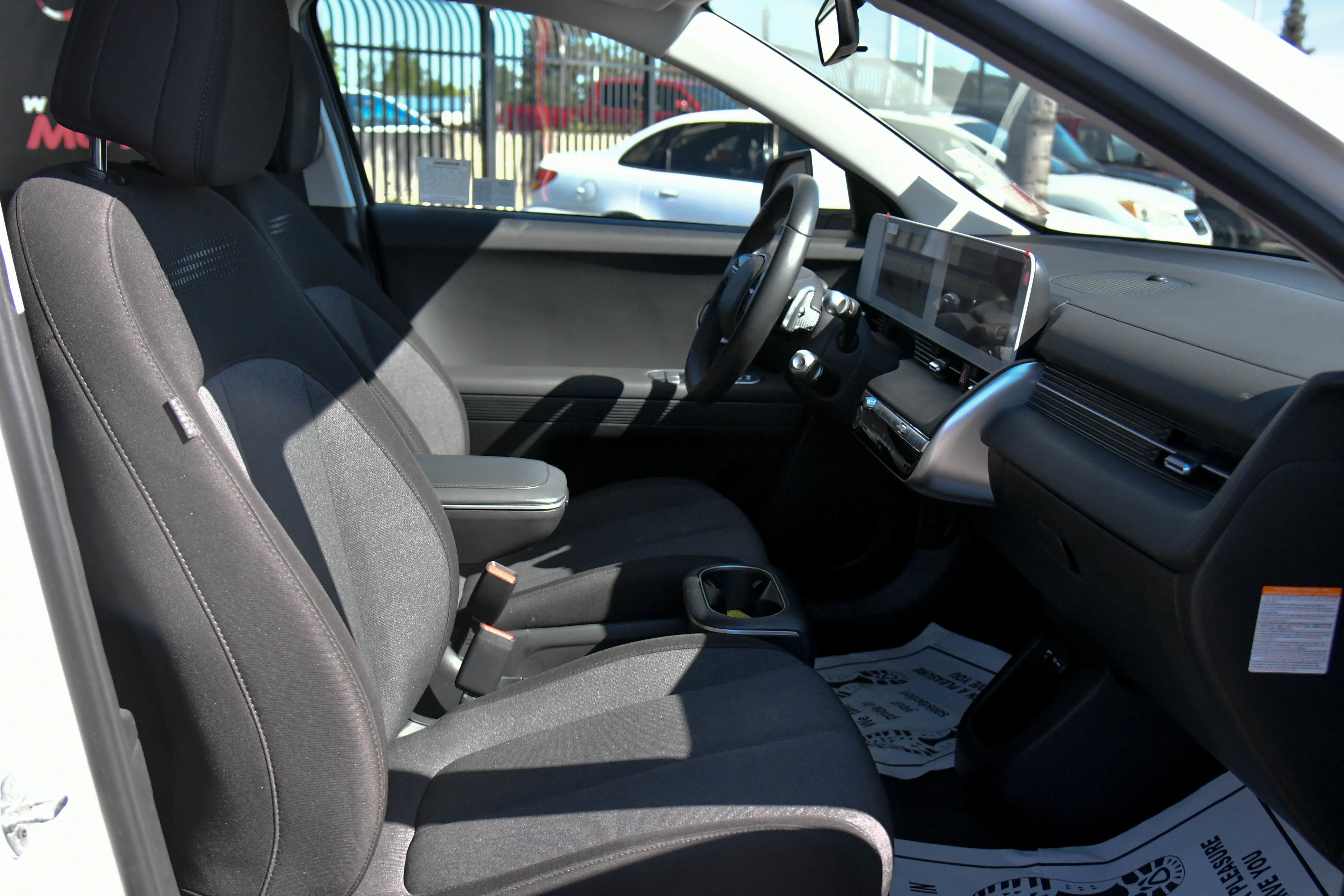 Used 2024 Hyundai Ioniq 5 SE image 47